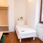 Easy - And Navigli Milano