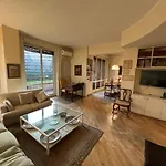 San Siro Club فندق