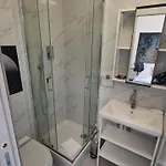 Casa Storica Piazza 5 Giornate Πανσιόν