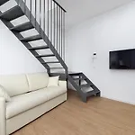 Casa Da Mirabello شقة