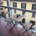 Morivione - Bocconi Free Parking * Mediolan
