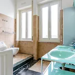 S. Ambrogio Square Apartment