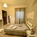 Pensión Minas 3*