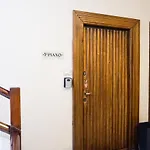 Easy Italy Balcony Appartement Milan