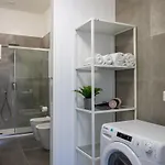 Navigli - Center Modern Suite, Fast Wi-fi & Tram *