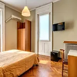 Hotel Apollo