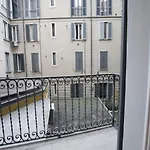 The Rent - Cozy Two-bedroom In Porta Romana District Milano