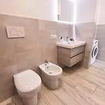 Yr Bocconi- Modern Loft, 3 Min Walk To Duomo Tram بيت للعطل