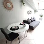 Free Parking Tiny House Wifi Netflix 15 Minuti Dal Duomo Apartamento