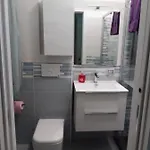 Konukevi Gigli, Con Cucina In Comune E Terrazza *