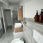 Apartamento Free Parking Tiny House Wifi Netflix 15 Minuti Dal Duomo *