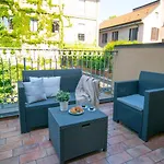 The Rent - Attic With Terrace In Downtown