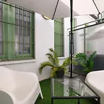 Prestige Boutique Homes - Duomo 2 *