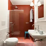 Alojamento de Acomodação e Pequeno-almoço Porta Tosa Boutique 4*