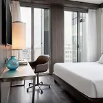 Hyatt Centric 4* Mediolan