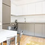 Just Urban - New 1-br With Balcony - Life & Sempione Apartament