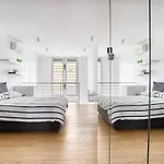 Apartment Just Urban - Stylish Duplex With Terrace - 10 Min Porta Romana *