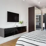 Just Urban - Stylish Duplex With Terrace - 10 Min Porta Romana Apartment