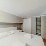 Guesthost - Amazing Loft - 350 M Far From Dateo Station *
