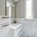 Guesthost - Amazing Loft - 350 M Far From Dateo Station 公寓 *