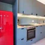 Contempora - 2-beds, 2 Baths With Balcony - Guastalla