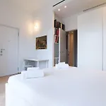 아파트 Contempora - 2-beds, 2 Baths With Balcony - Guastalla
