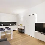 Easylife - - P D Francesca 51 - Life * 밀라노