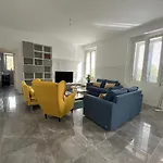 Welcome בית הארחה