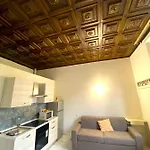 In Apartman *