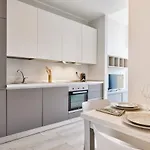 Monviso Modern - Exclusive *