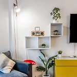 Cozy San Siro-duomo Netflix & Design * 米兰