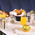 Park Hyatt 5*