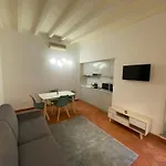 Apartment Antica Corte Navigli-darsena