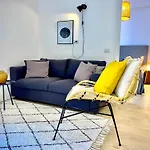 Modern M4 Tolstoj Self-check-in Apartamento