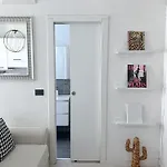 The Boutique - Navigli Appartement