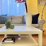 Apartment Comecasa 2 Bedrooms In Via Curtatone Milan
