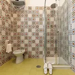 Apartment Beplace In Chinatown Milan