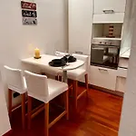 Cosy Milano