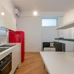 Duomo Elegant Flat Апартаменты *