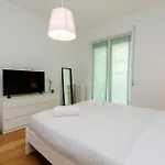 Vivimihome Fiordalisi A Pochi Passi Dalla Metro Lejlighed *