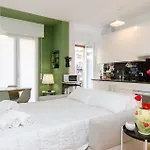 Vivimihome Fiordalisi A Pochi Passi Dalla Metro Lejlighed