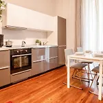 דירה Just Urban - Charming 2br In Historic Building - M1 Wagner *