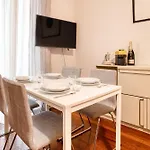 Just Urban - Charming 2br In Historic Building - M1 Wagner דירה מילאנו