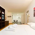 Premuda20 Elegant By Hospity *