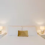 Retreats Navigli ميلان