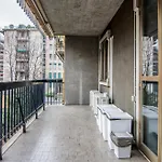 Apartman - Brand New 4 Pax Life & The Giulio Cesare 5