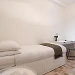 Contempora - Trilocale Arimondi 1 * Милан