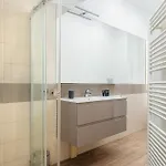 Classbnb - With Balcony Near The City Center Apartment *