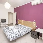 Grazioso In Bicocca Con Ac E Wi-fi * מילאנו