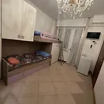 Gigli, Con Cucina In Comune E Terrazza Konukevi Milano